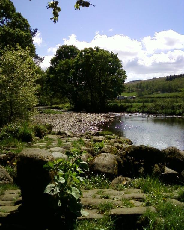 Dingieshowe Cottage Lennoxtown 外观 照片